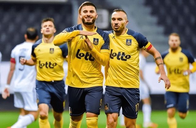 他们通过几 他们通过几