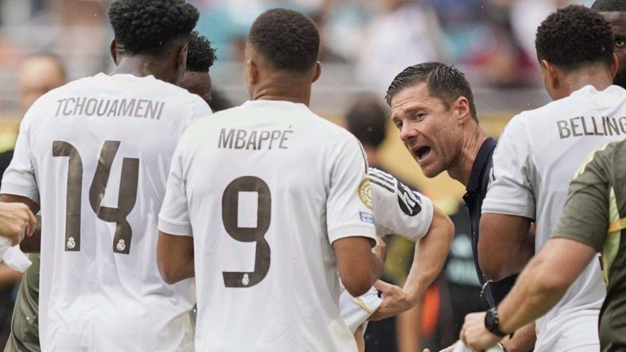 队的进攻火 队的进攻火