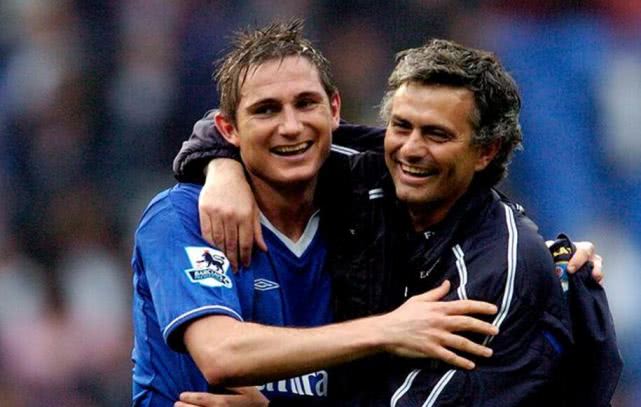 纽卡斯尔联 纽卡斯尔联