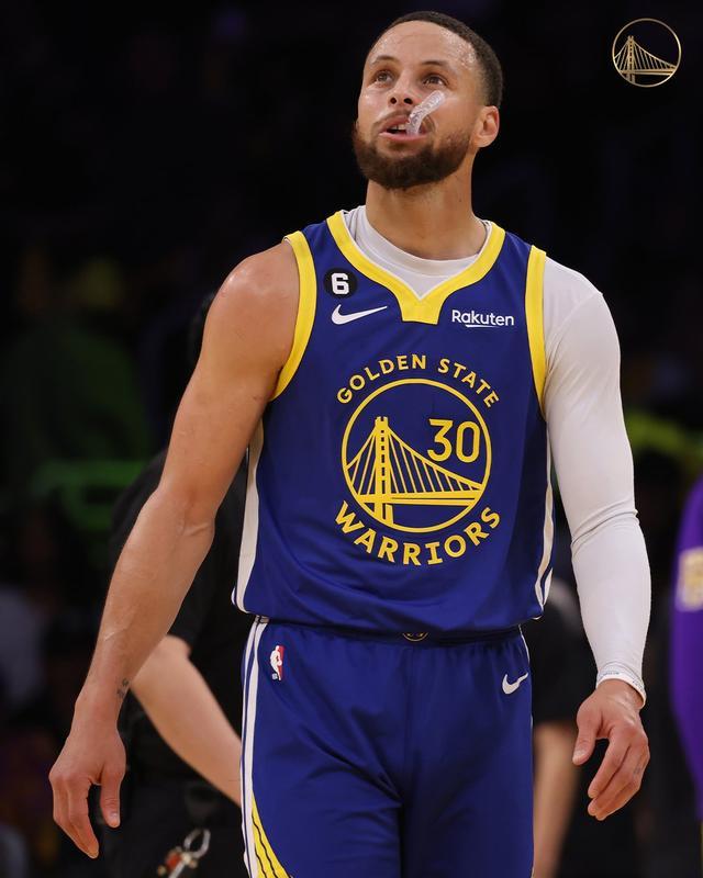 这一里程碑 这一里程碑