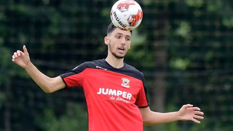 若未满18 若未满18