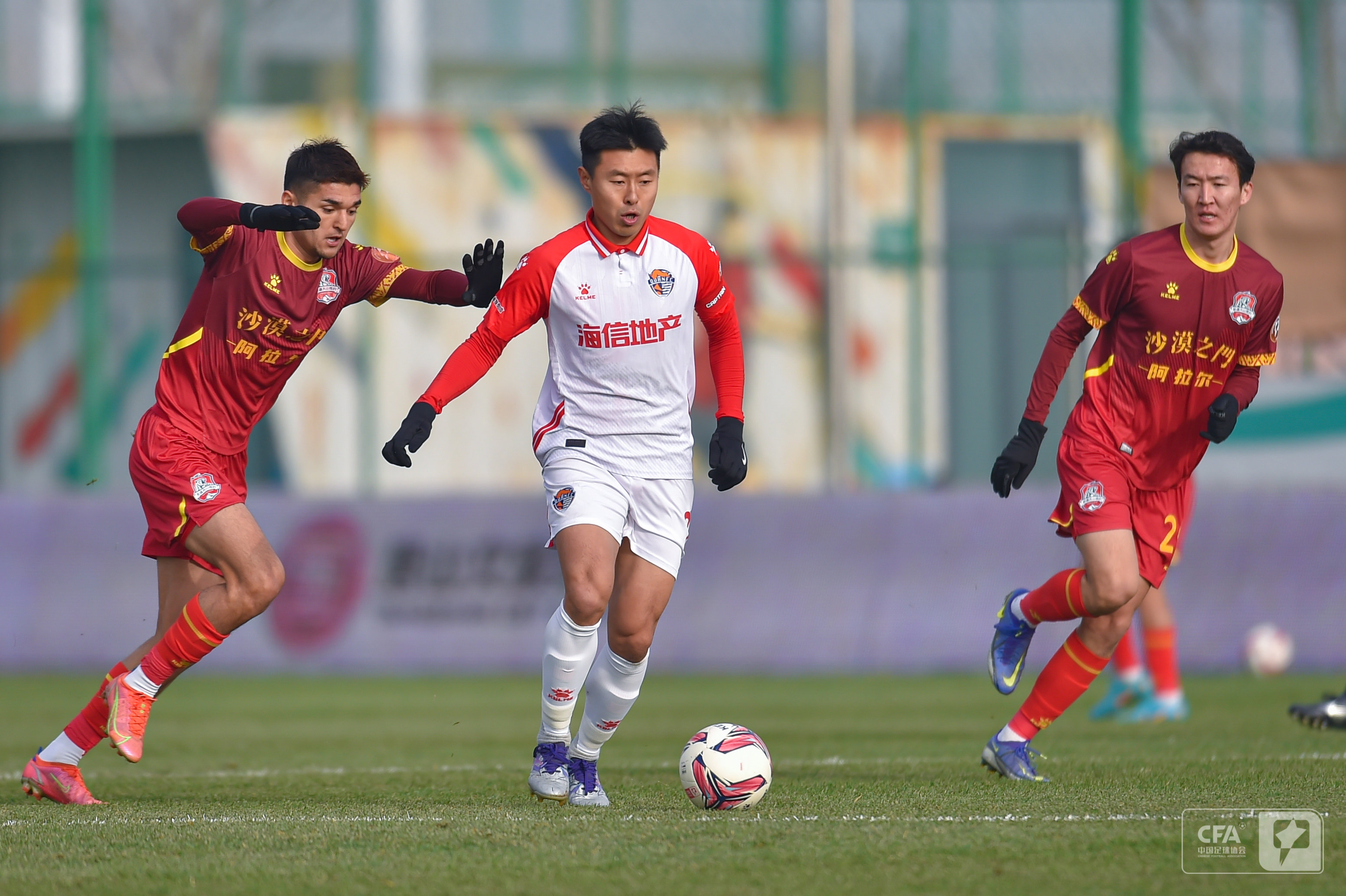 年龄也不必 年龄也不必