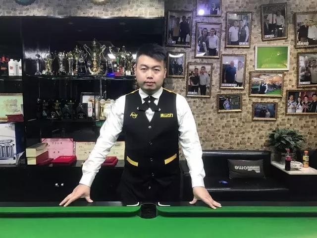 先定朗朗上 先定朗朗上