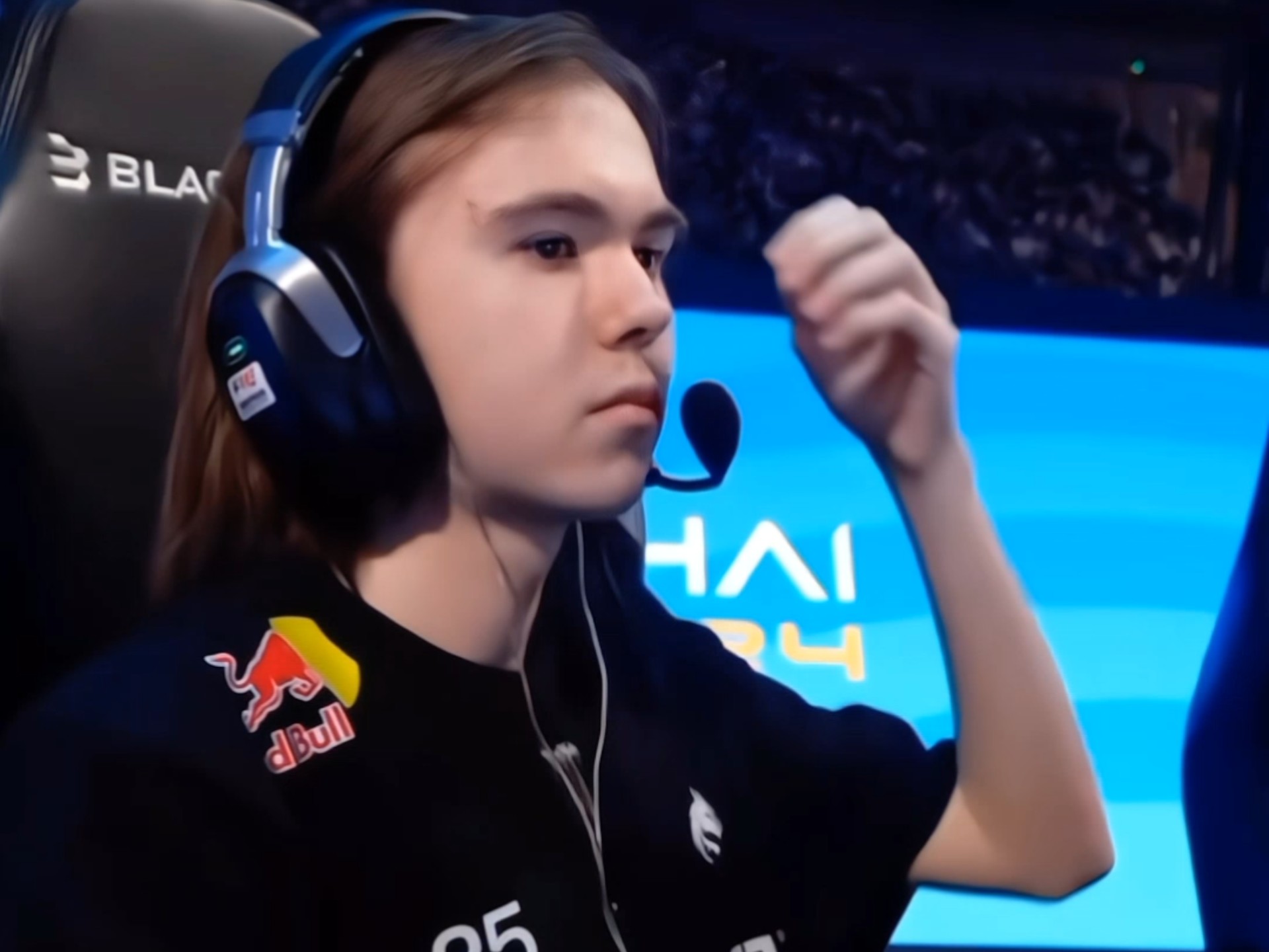 displ
